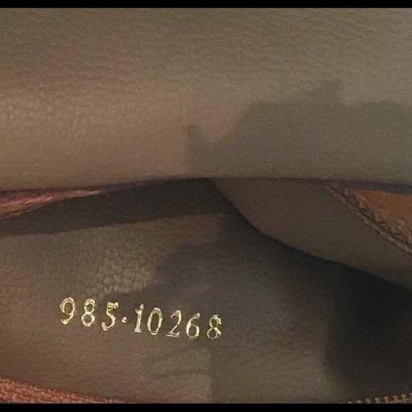 Auth Fendi Leather Croc Drawstring Hobo Bag XL - Picture 14 of 16